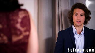 Матурска Вечер Kinda Шуми Страста Помеѓу Братче И Sis