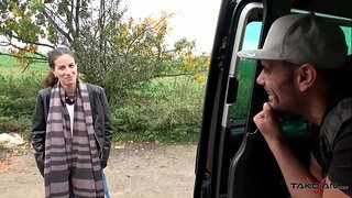 Random Babe Sprayed uban Sa Jizz sa Usa ka Back Nga Lingkuranan